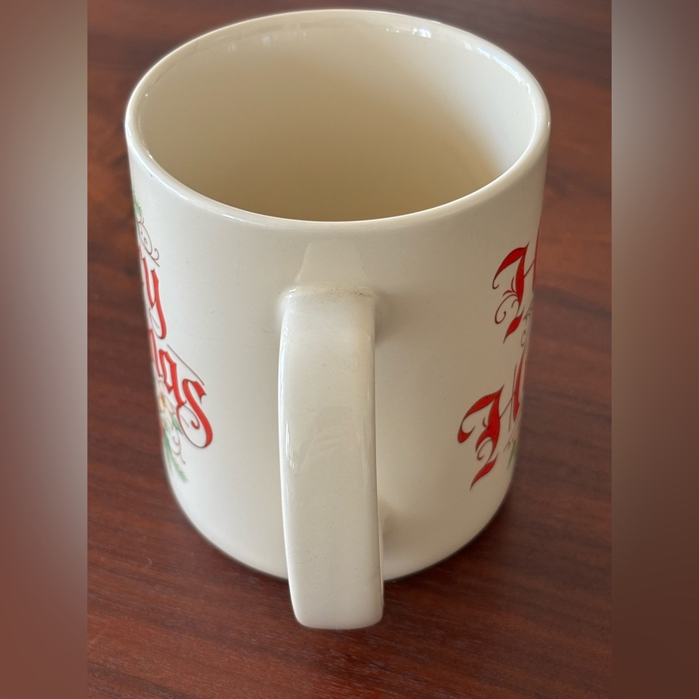 Mugs - Hallmark - Happy Holidays Merry Christmas - Picture 6 of 12